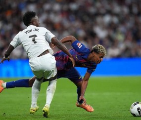 国家德比背后的心态较量：皇马队长与巴萨新星的碰撞